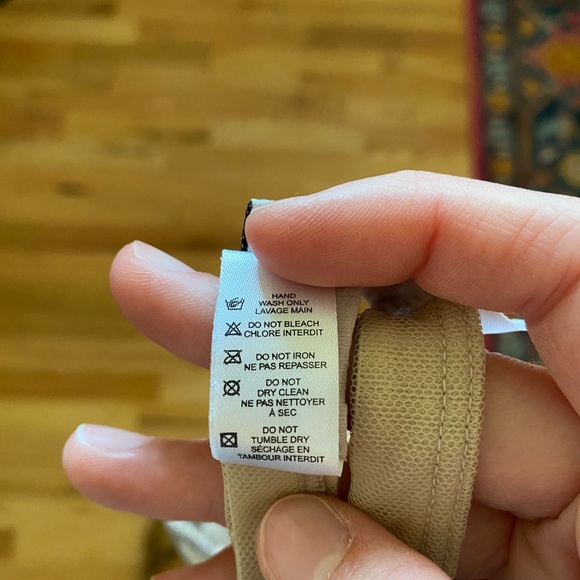 Gorgeous ID Sarrieri Designer Lace Bralette - Picture 16 of 16